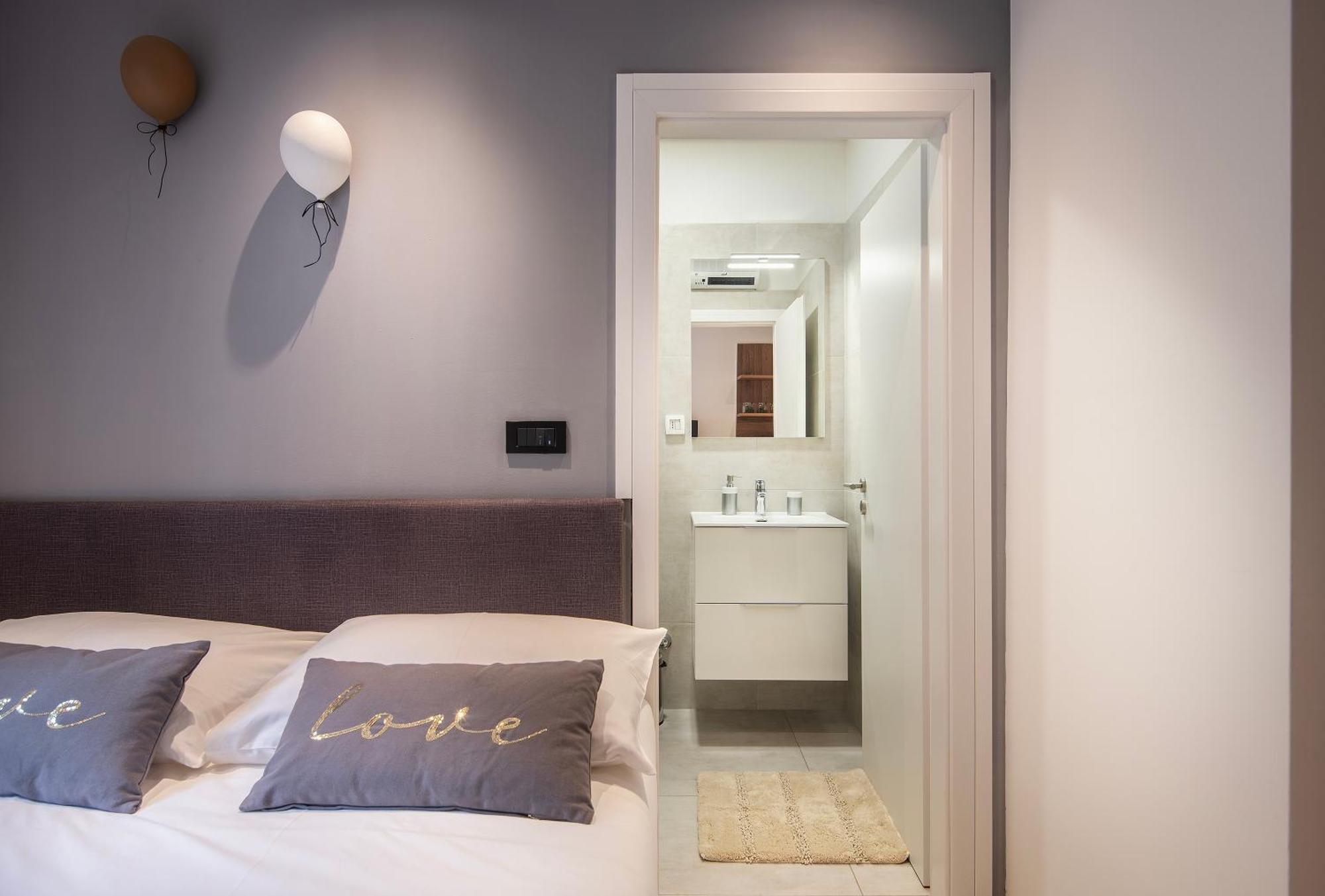 Arta Apartments City Center - With Private Parking Pula Extérieur photo